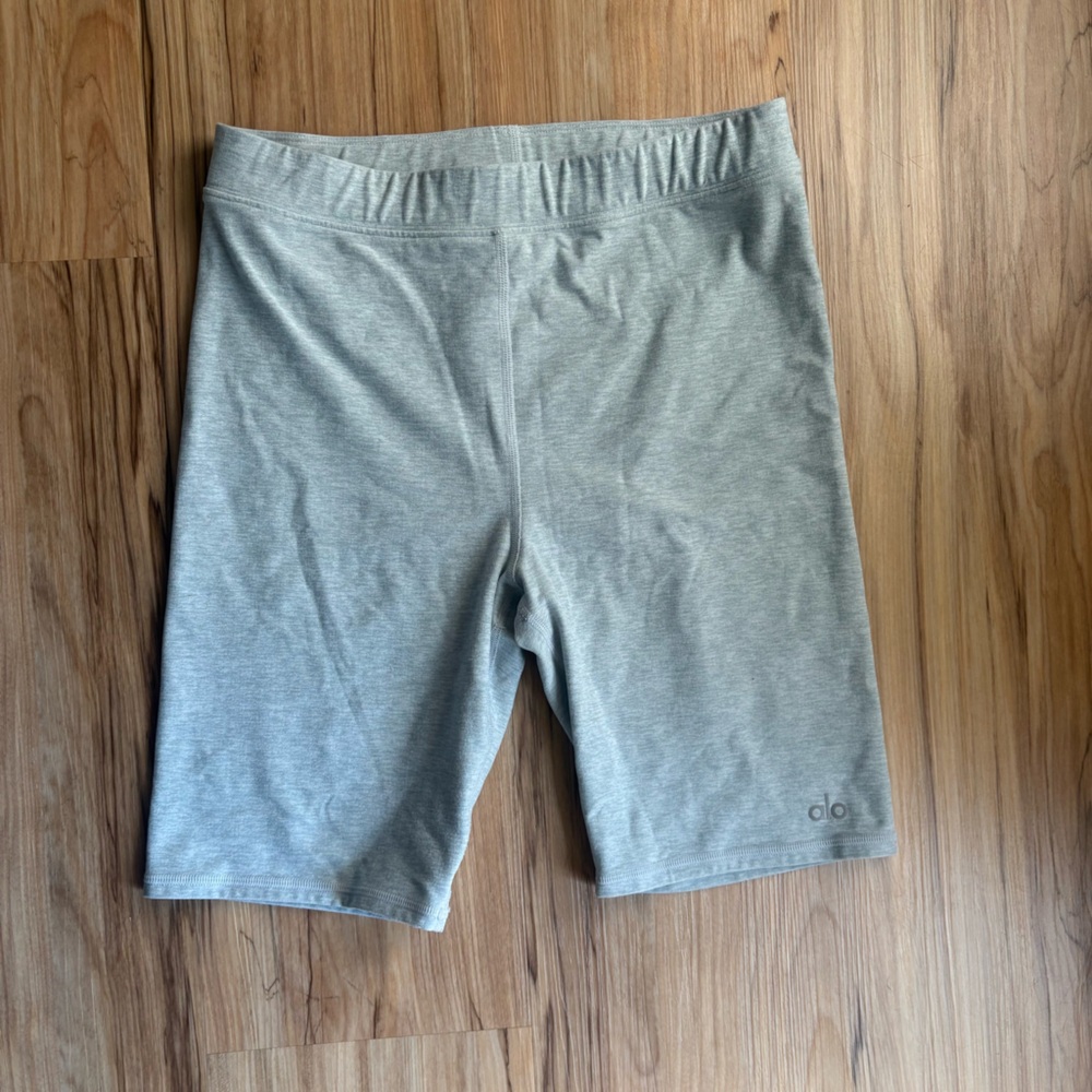 ALO Yoga 7” High Waist Alosoft Flow Biker Short
